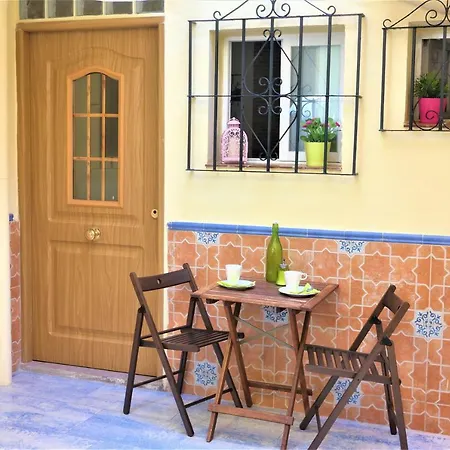 Apartamento Barhelo Malaga Exterior photo